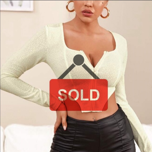 SHEIN | asymmetrical fuzzy top. - Picture 1 of 4